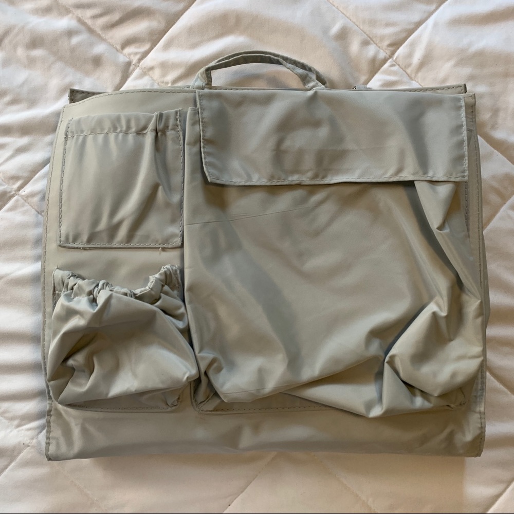 ToteSavvy (life in play) diaper organizer